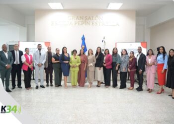 Ministerio de la Mujer realiza encuentro con medios para fortalecer la prevención de la violencia
