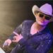 Ronny Ron conquista el escenario de “Las Mamás de las Ferias” en Guayaquil y fortalece su proyección internacional